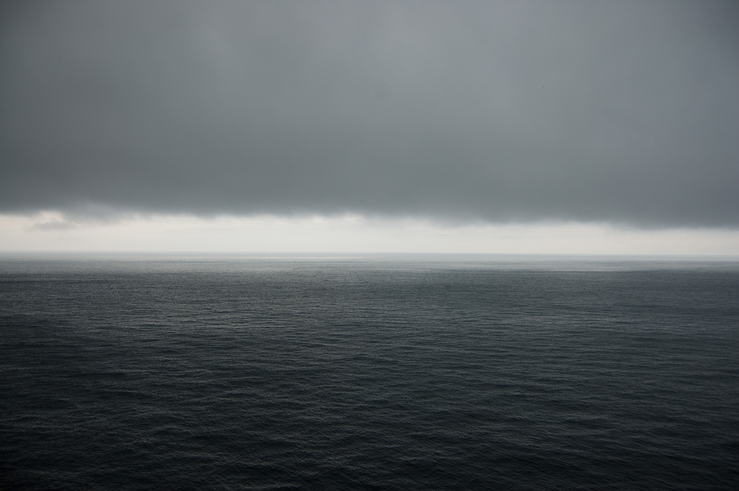 Pour vous donner une idée de la brume et la noirceur déprimante de la journée.